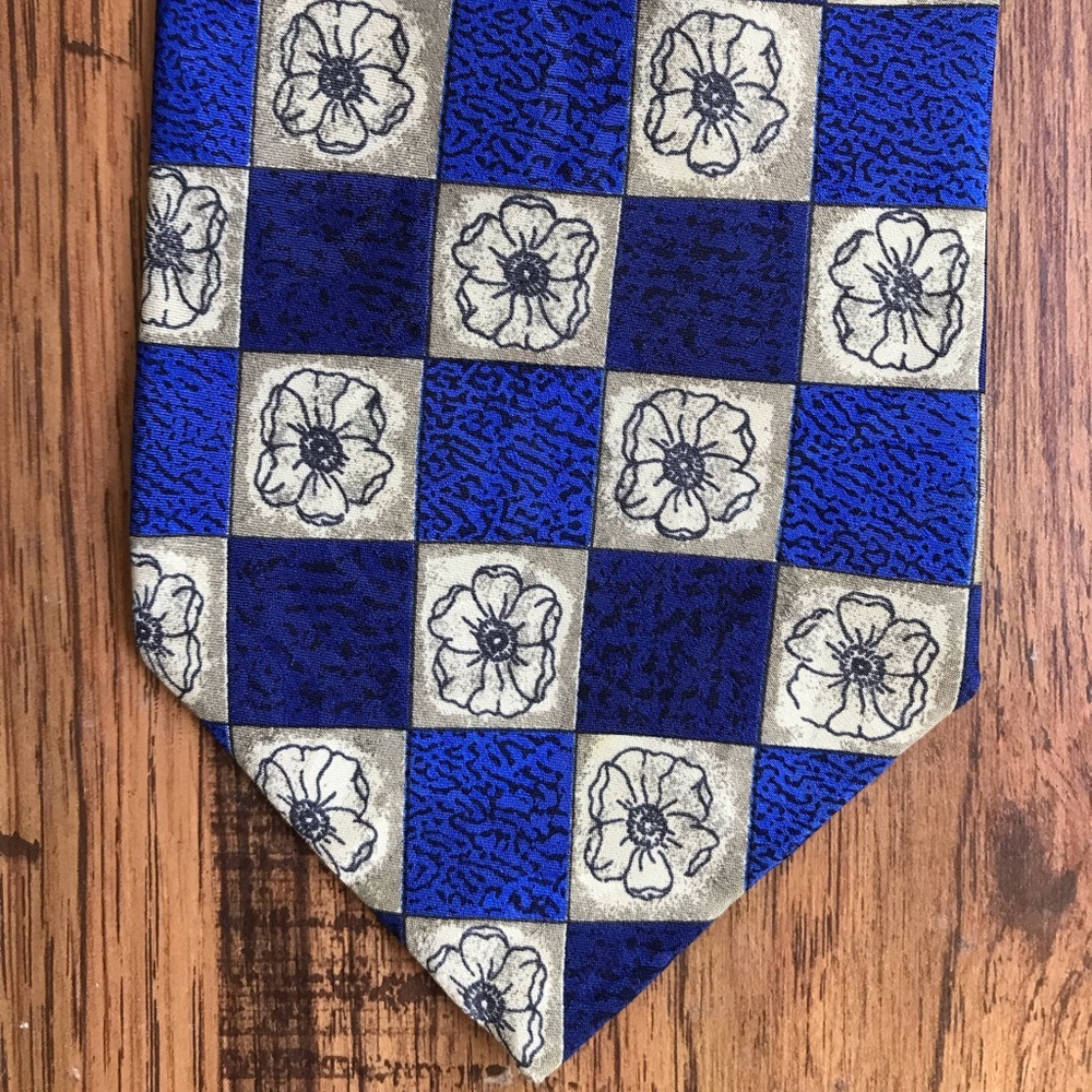 ROBERT TALBOTTS  Men's Tie Silk Blue Tan Blk Fine